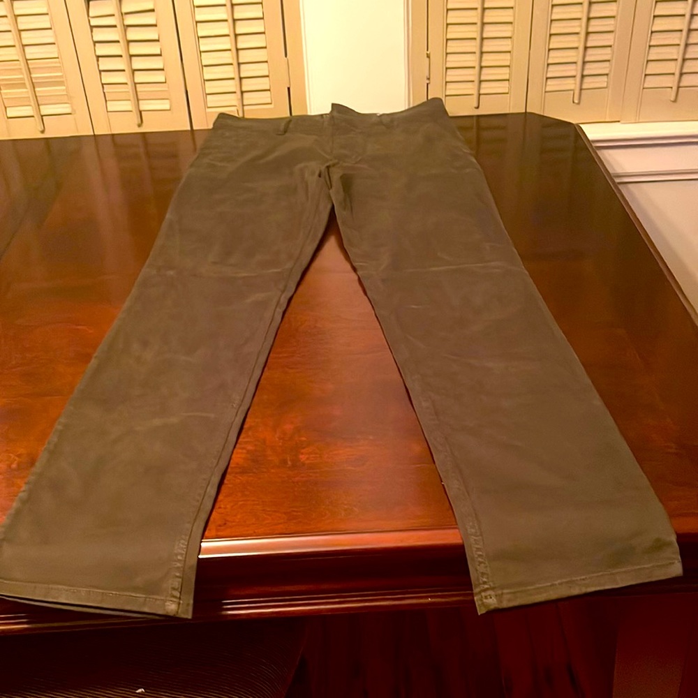 Khaki pants never worn